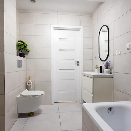 Apartment Close To The Center *