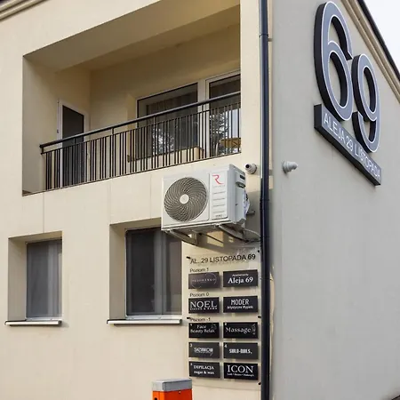 Close To The Center Διαμέρισμα Krasków